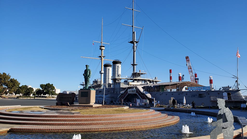 el barco Mikasa en Yokosuka